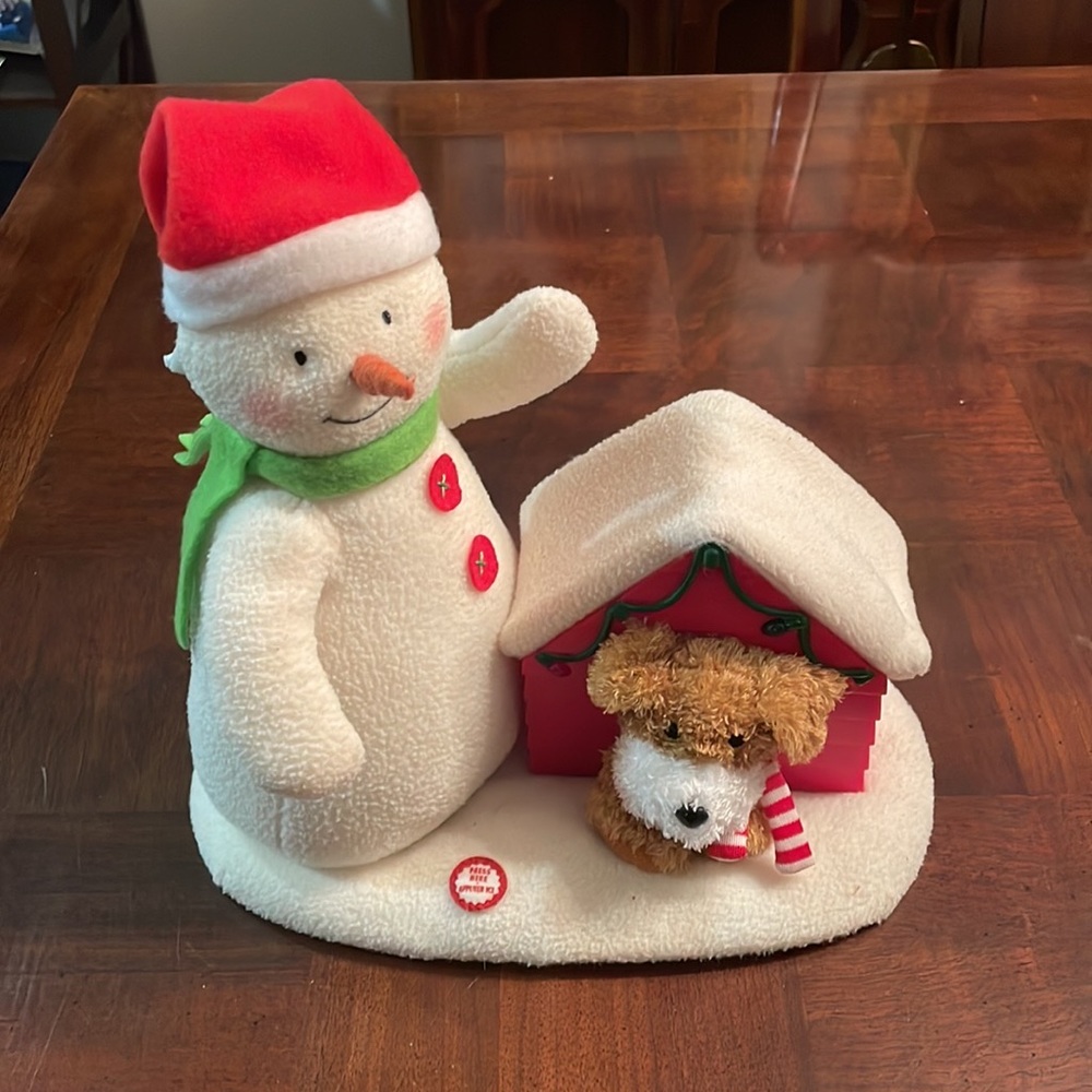 Hallmark Deck the Halls Singing Snowman Jingle Pals Plush